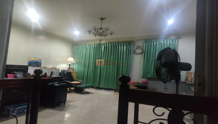 Jakarta Barat Dijual Cepat! Rumah Mewah di Tosiga Kebon Jeruk Furnished SHM 11 10