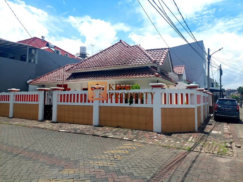 Jakarta Barat Rumah Hook! Disewa 261m2 Citra Garden 3 Sejuk Asri Rapi Terawat<br> 12 11