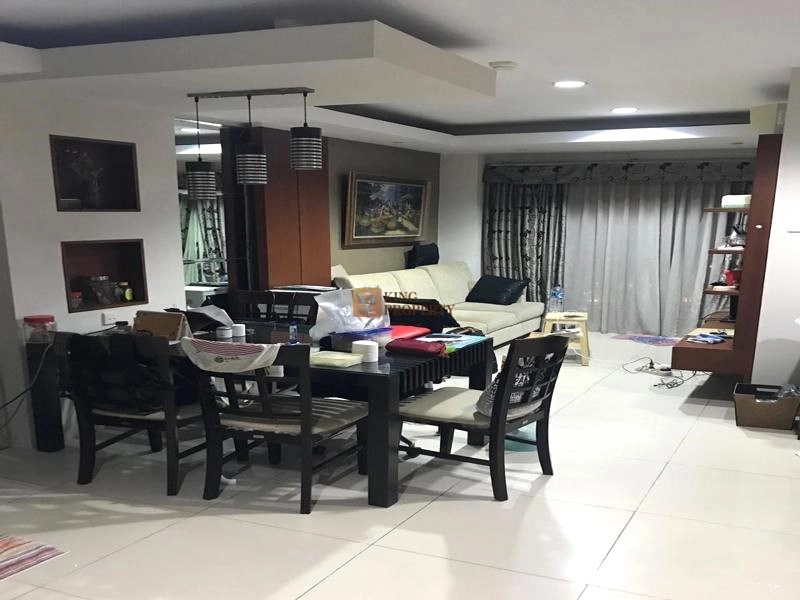 Jakarta Pusat Dijual 3 Kamar Apartemen Cosmo Mansion Furnish Strategis Siap Huni 2 12