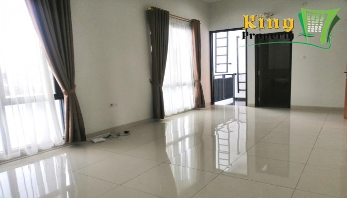 Jakarta Barat Good Deal! Meruya Residence Rumah Mewah 3 Lantai Feng Shui, Sirkulasi Udara dan penerangan Bagus Bebas Banjir Lokasi Dekat Tol Lingkar Luar Jakarta. 14 14