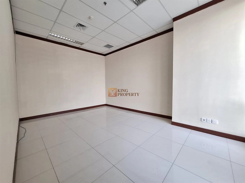 Neo Soho Full Renovasi! Disewa Small Office Soho Capital 137m2 Tanjung Duren 17 16