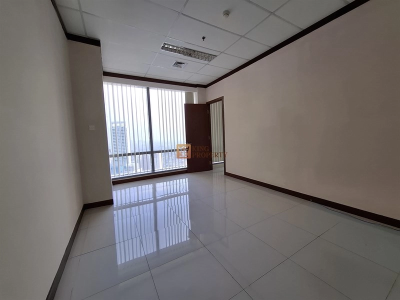 Neo Soho Full Renovasi! Disewa Small Office Soho Capital 137m2 Tanjung Duren 18 17