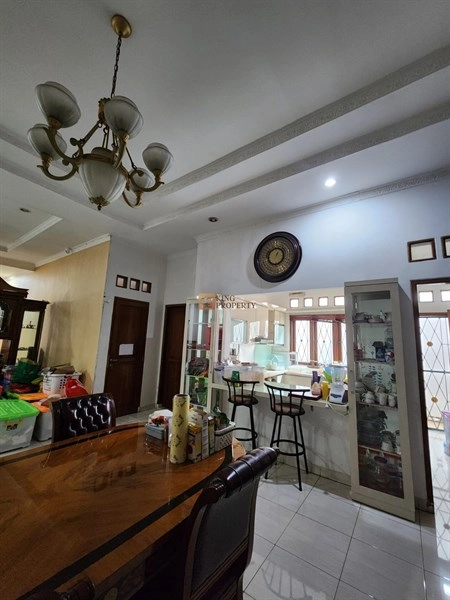 Jakarta Selatan Interior Classic! Dijual Rumah Kemang Timur 535m2 Terawat SHM  25 24