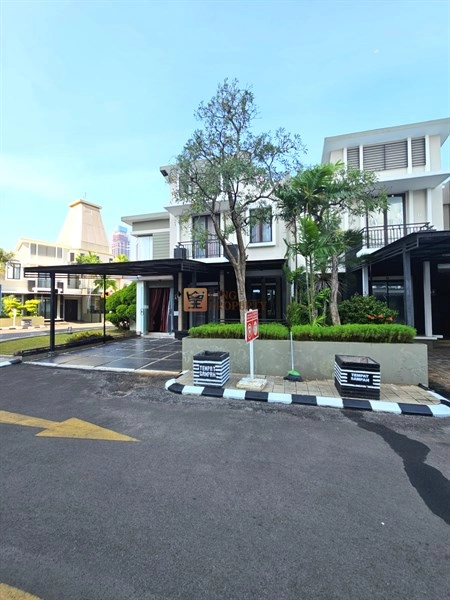 Jakarta Barat Dijual Rumah Cosmo Park 2 Lantai Furnish Diatas Mall Thamrin City  22 3