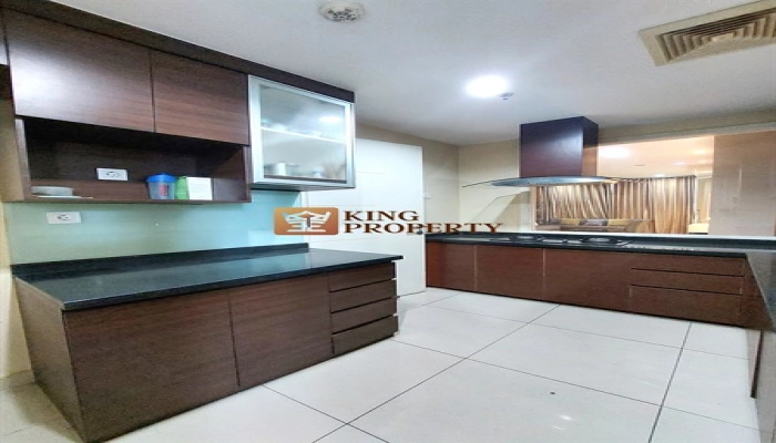 Central Park Dijual 3BR Design Interior Central Park Residence Diatas Mall CP 4 3