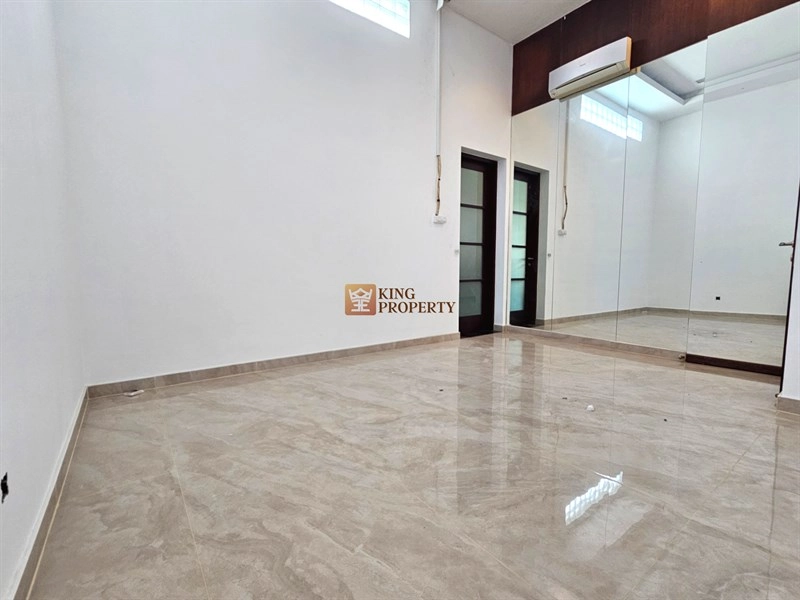 Jakarta Selatan Modern Glass House CBD Pondok Indah 2,5 Lantai Furnish Siap Huni 30 30