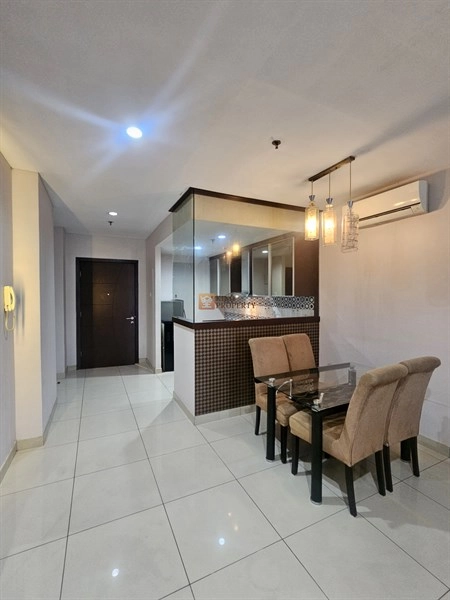 Central Park Luxury Interior! 2BR Condominium Central Park Residence Diatas Mall CP 5 4