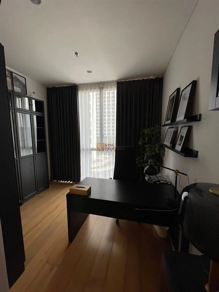 Jakarta Selatan Private Lift! 3BR 199m2 Apartemen Izzara TB Simatupang Siap Huni 6 5