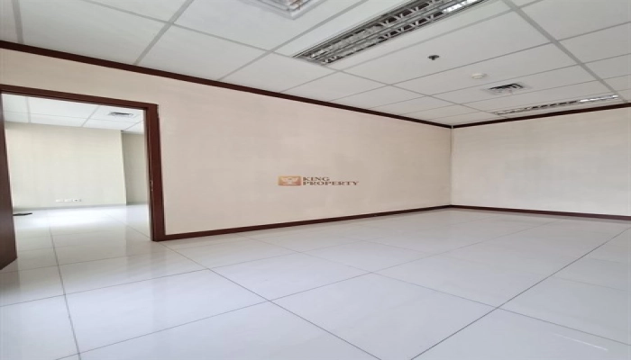 Neo Soho Full Renovasi! Disewa Small Office Soho Capital 137m2 Tanjung Duren 10 9