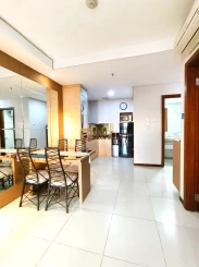 Disewa Hunian 2BR 74m2 Diatas Mall Green Bay Pluit Interior Furnished